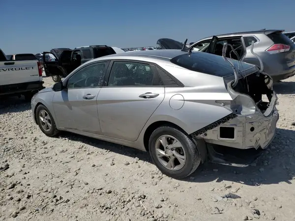 5NPLL4AG9MH036138 2021 HYUNDAI ELANTRA - Image 2