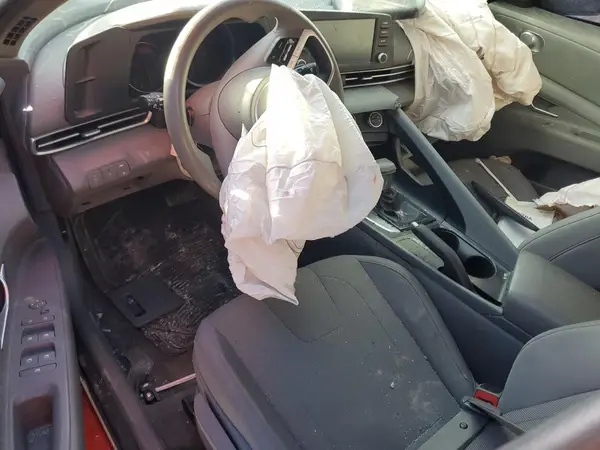 5NPLL4AG9MH037600 2021 HYUNDAI ELANTRA - Image 8