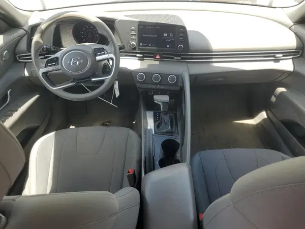 5NPLL4AG9MH041338 2021 HYUNDAI ELANTRA - Image 8