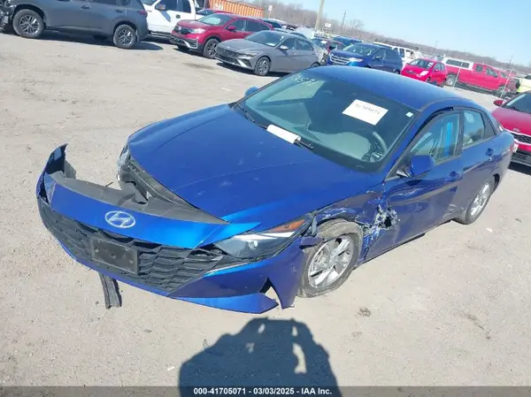 5NPLL4AG9MH042571 2021 HYUNDAI ELANTRA - Image 2
