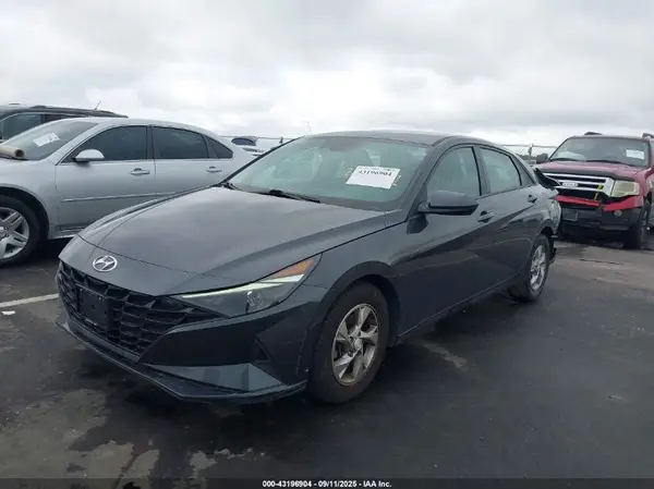 5NPLL4AG9MH045714 2021 HYUNDAI ELANTRA - Image 2