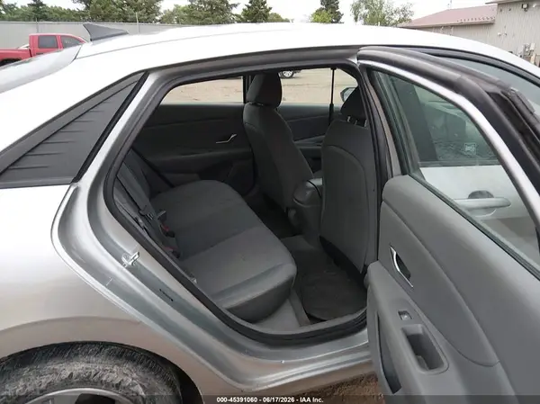 5NPLL4AG9MH047544 2021 HYUNDAI ELANTRA - Image 8