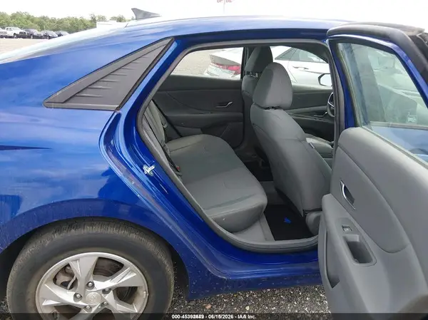 5NPLL4AG9MH048869 2021 HYUNDAI ELANTRA - Image 8