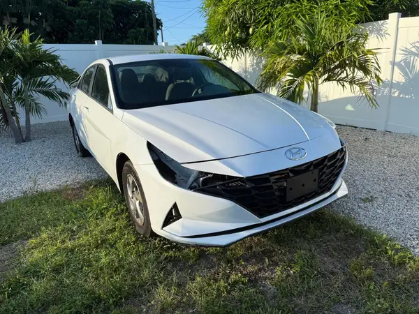 5NPLL4AG9MH050850 2021 HYUNDAI ELANTRA - Image 1