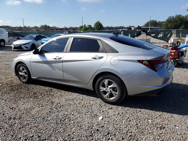 5NPLL4AG9MH052601 2021 HYUNDAI ELANTRA - Image 2