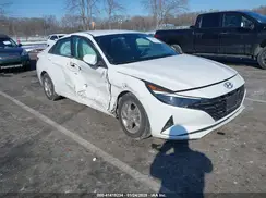 5NPLL4AG9NH055757 2022 HYUNDAI ELANTRA