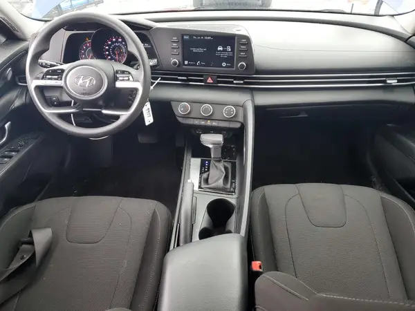 5NPLL4AG9NH061574 2022 HYUNDAI ELANTRA - Image 8