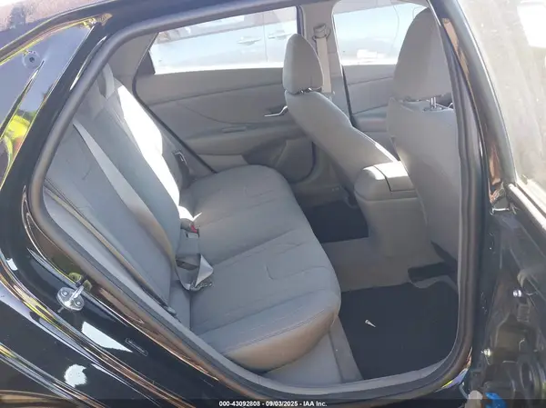 5NPLL4AGXMH035631 2021 HYUNDAI ELANTRA - Image 8