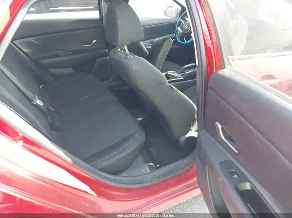 5NPLL4AGXMH041137 2021 HYUNDAI ELANTRA - Image 8