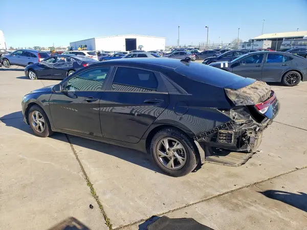5NPLL4AGXNH072437 2022 HYUNDAI ELANTRA - Image 2