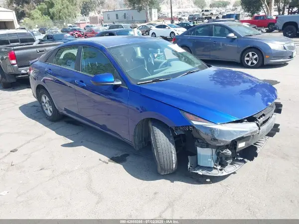 5NPLL4AGXNH072602 2022 HYUNDAI ELANTRA - Image 1