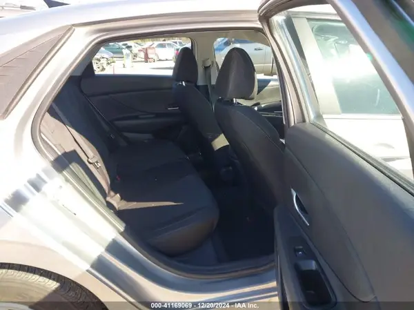 5NPLL4AGXPH095073 2023 HYUNDAI ELANTRA - Image 8