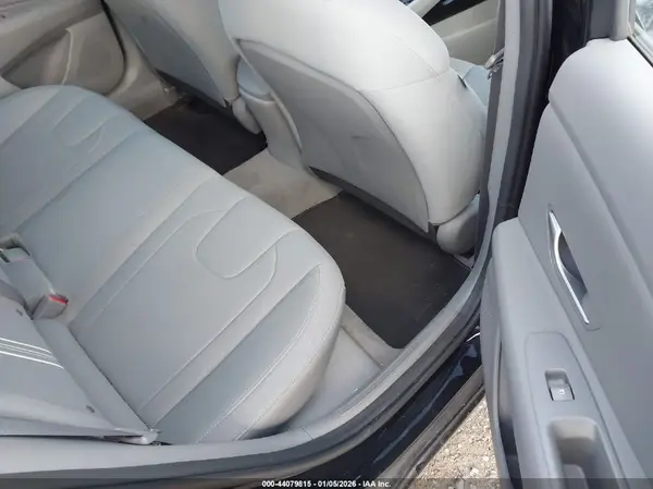 5NPLM4AG0MH000240 2021 HYUNDAI ELANTRA - Image 8