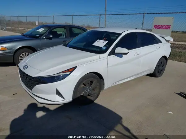 5NPLM4AG0MH001002 2021 HYUNDAI ELANTRA - Image 2