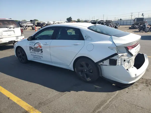 5NPLM4AG0MH001677 2021 HYUNDAI ELANTRA - Image 2