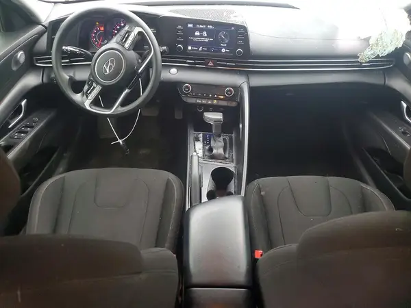 5NPLM4AG0MH002084 2021 HYUNDAI ELANTRA - Image 8