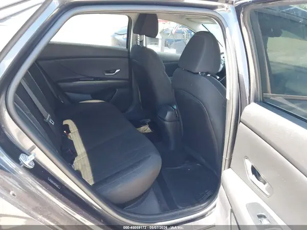 5NPLM4AG0MH002103 2021 HYUNDAI ELANTRA - Image 8
