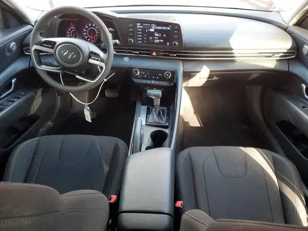 5NPLM4AG0MH002862 2021 HYUNDAI ELANTRA - Image 8