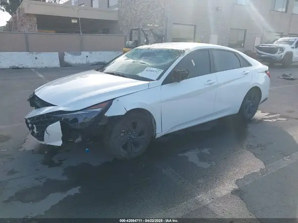 5NPLM4AG0MH004420 2021 HYUNDAI ELANTRA - Image 2