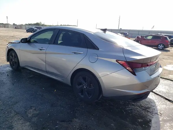 5NPLM4AG0MH026966 2021 HYUNDAI ELANTRA - Image 2