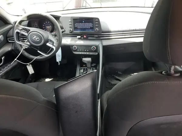 5NPLM4AG0MH027700 2021 HYUNDAI ELANTRA - Image 8