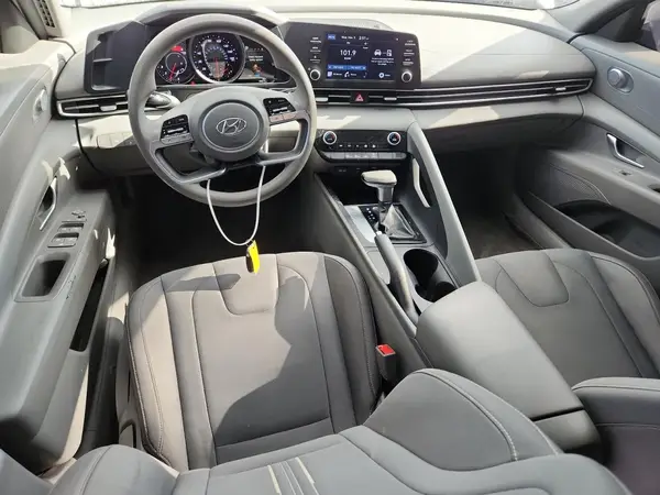 5NPLM4AG0MH028426 2021 HYUNDAI ELANTRA - Image 8