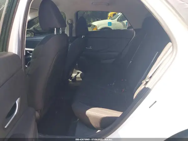 5NPLM4AG0MH028457 2021 HYUNDAI ELANTRA - Image 8