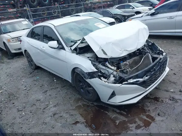 5NPLM4AG0MH030841 2021 HYUNDAI ELANTRA - Image 1