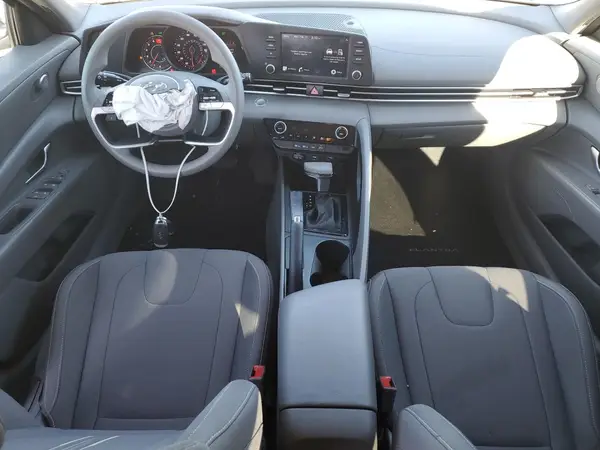 5NPLM4AG0MH032671 2021 HYUNDAI ELANTRA - Image 8