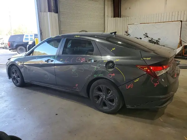 5NPLM4AG0MH033450 2021 HYUNDAI ELANTRA - Image 2