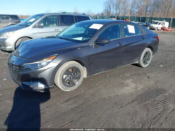 5NPLM4AG0MH043914 2021 HYUNDAI ELANTRA - Image 2