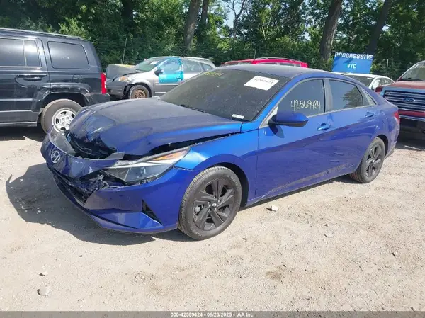 5NPLM4AG0MH045730 2021 HYUNDAI ELANTRA - Image 2