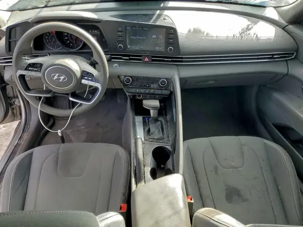 5NPLM4AG0MH046330 2021 HYUNDAI ELANTRA - Image 8