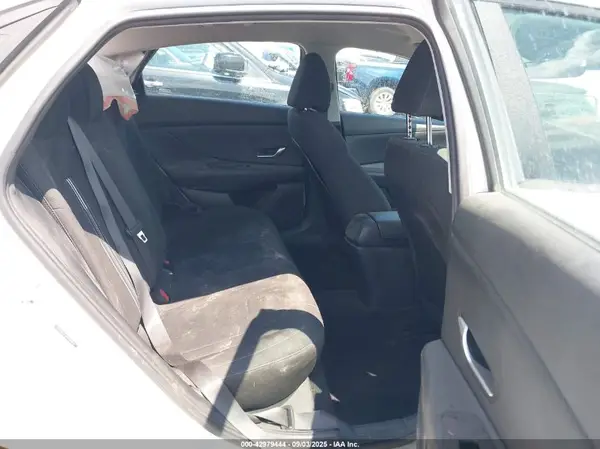 5NPLM4AG0MH052970 2021 HYUNDAI ELANTRA - Image 8