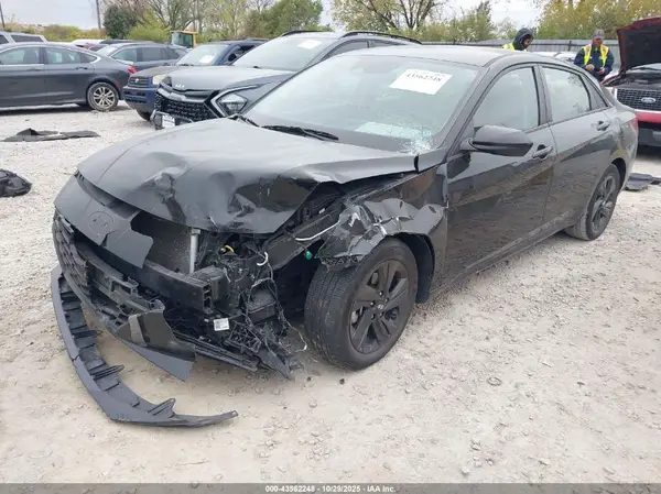 5NPLM4AG0NH054901 2022 HYUNDAI ELANTRA - Image 2