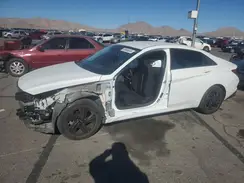 5NPLM4AG0NH058415 2022 HYUNDAI ELANTRA