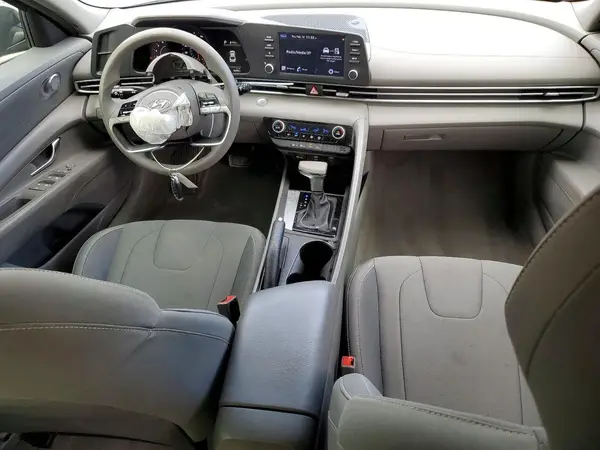 5NPLM4AG0NH058804 2022 HYUNDAI ELANTRA - Image 8