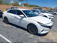 5NPLM4AG0NH063887 2022 HYUNDAI ELANTRA