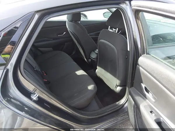5NPLM4AG0NH070550 2022 HYUNDAI ELANTRA - Image 8