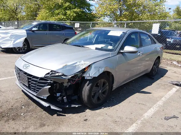 5NPLM4AG0NH074291 2022 HYUNDAI ELANTRA - Image 2