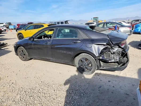 5NPLM4AG0NH075697 2022 HYUNDAI ELANTRA - Image 2