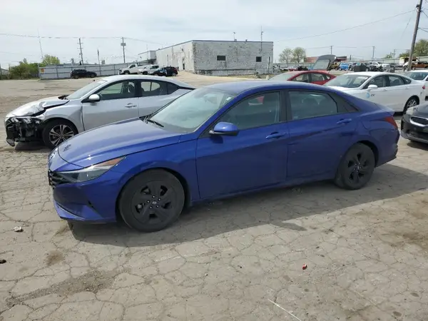 5NPLM4AG0NH079586 2022 HYUNDAI ELANTRA - Image 1