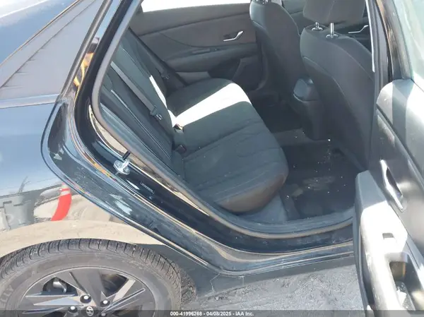 5NPLM4AG0NH079930 2022 HYUNDAI ELANTRA - Image 8