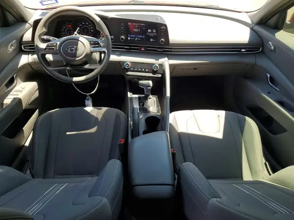5NPLM4AG0NH081418 2022 HYUNDAI ELANTRA - Image 8