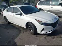 5NPLM4AG0NH083413 2022 HYUNDAI ELANTRA