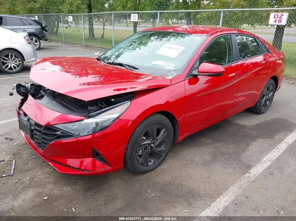 5NPLM4AG0PH094169 2023 HYUNDAI ELANTRA - Image 2