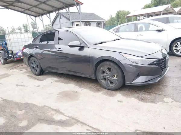 5NPLM4AG0PH101928 2023 HYUNDAI ELANTRA - Image 1