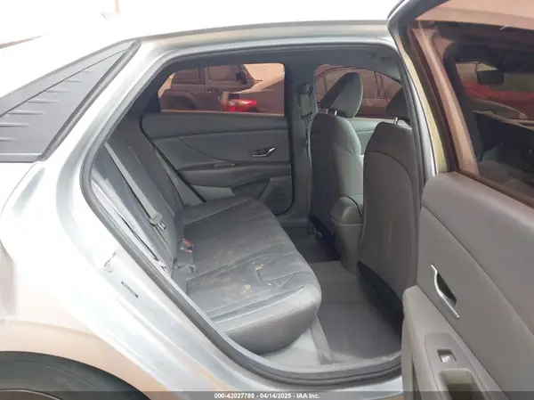 5NPLM4AG0PH103047 2023 HYUNDAI ELANTRA - Image 8