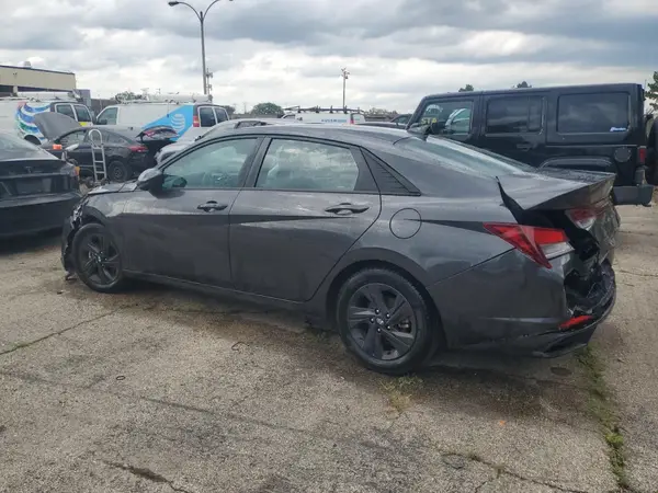 5NPLM4AG0PH103355 2023 HYUNDAI ELANTRA - Image 2