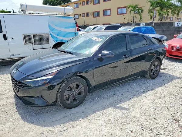 5NPLM4AG0PH113710 2023 HYUNDAI ELANTRA - Image 1